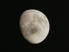 Will Mars Really Look As Big As the Moon This August?